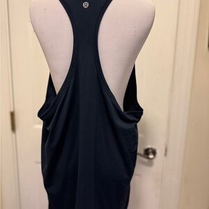 Lululemon Cool Racerback Tank
Light Luon Size Large True Navy